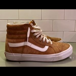Leather Vans sk8 Hi with scotchgard